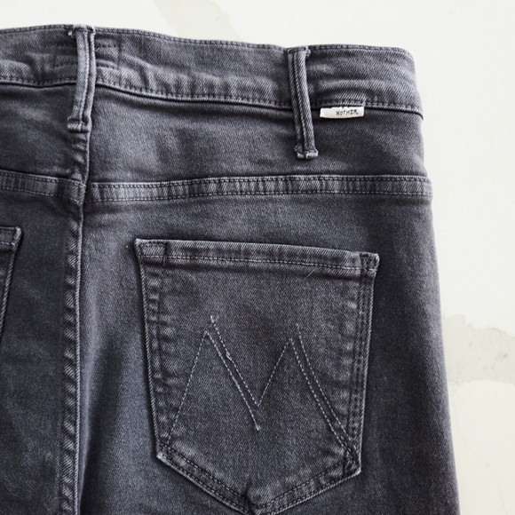 MOTHER The Hustler Ankle Fray High Rise Cropped Flare Jeans Womens 28 Charcoal - Picture 3 of 11